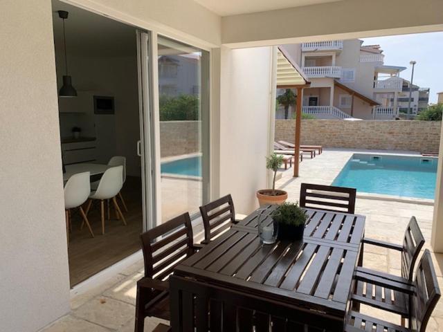 Olive Tree Apartments Водице Екстер'єр фото