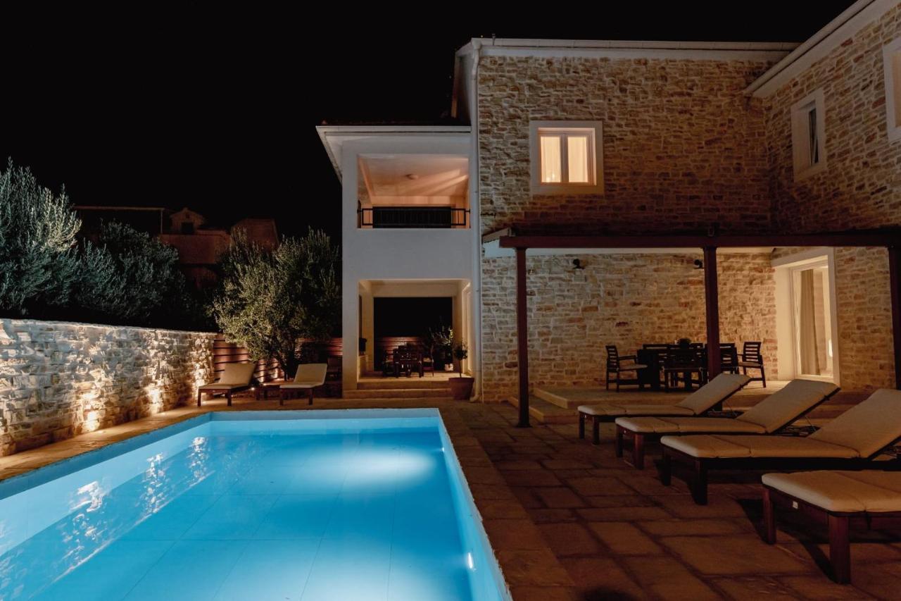 Olive Tree Apartments Водице Екстер'єр фото