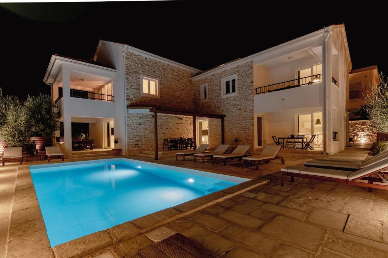 Olive Tree Apartments Водице Екстер'єр фото