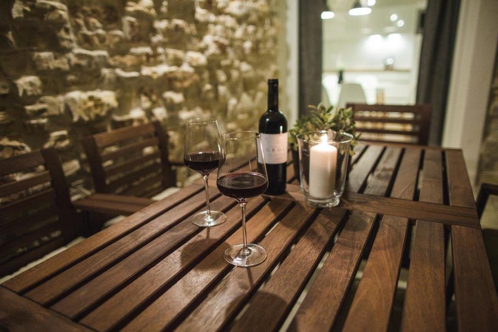 Olive Tree Apartments Водице Екстер'єр фото