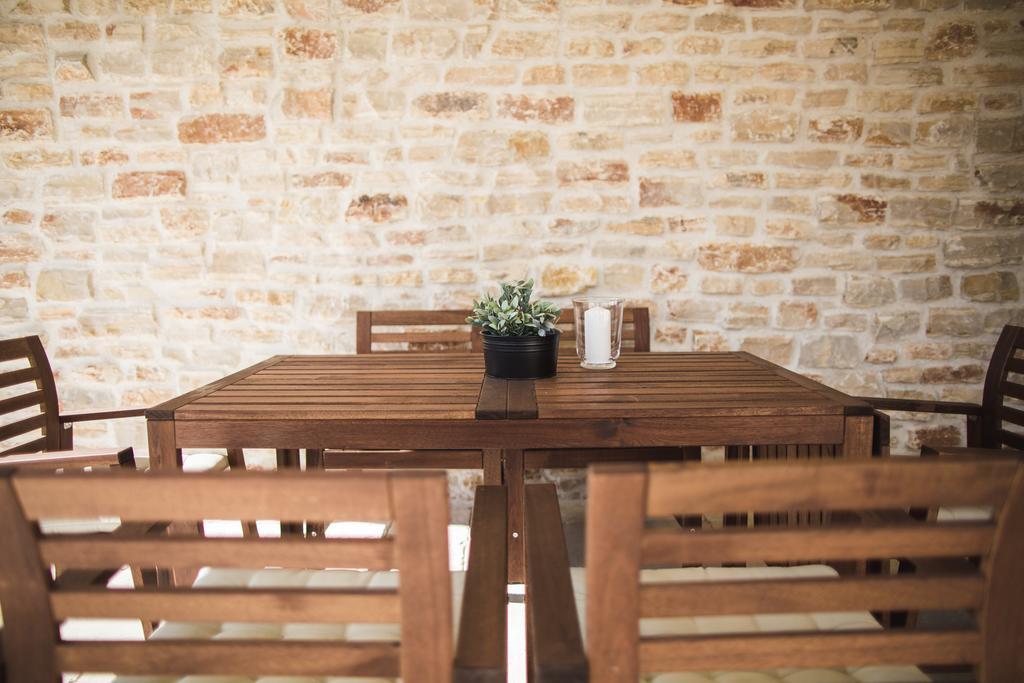 Olive Tree Apartments Водице Екстер'єр фото